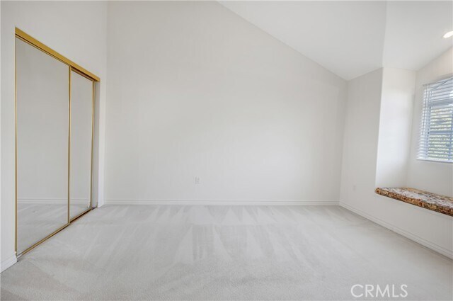 Building Photo - 1030 Calle Rey