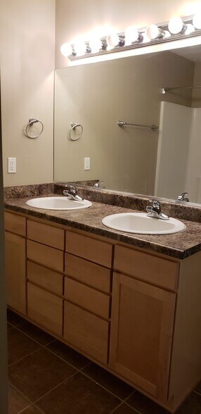 Vanity - 301 SE 11th St