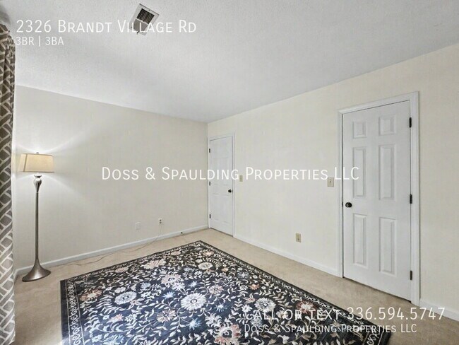 Building Photo - 2326 Brandt Village
