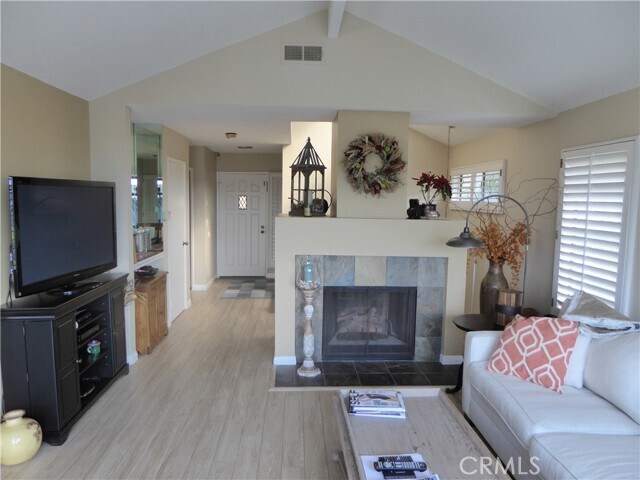 Building Photo - 24746 Meridian Dr
