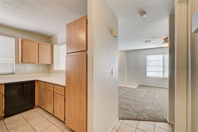 Building Photo - 9559 Belle Reserve St