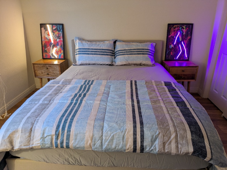 Building Photo - 105 Donegan Ct