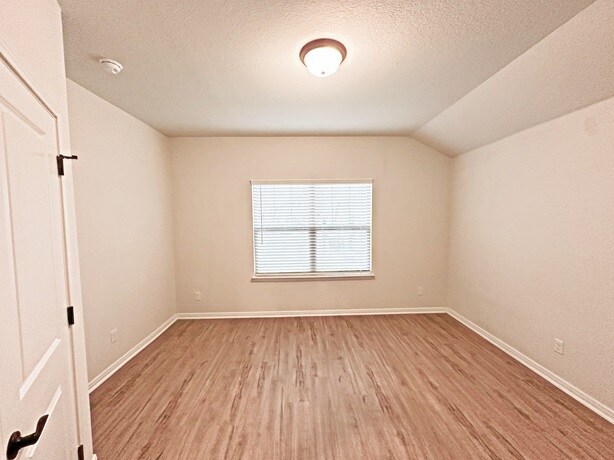 Building Photo - 13823 Enzo Gate