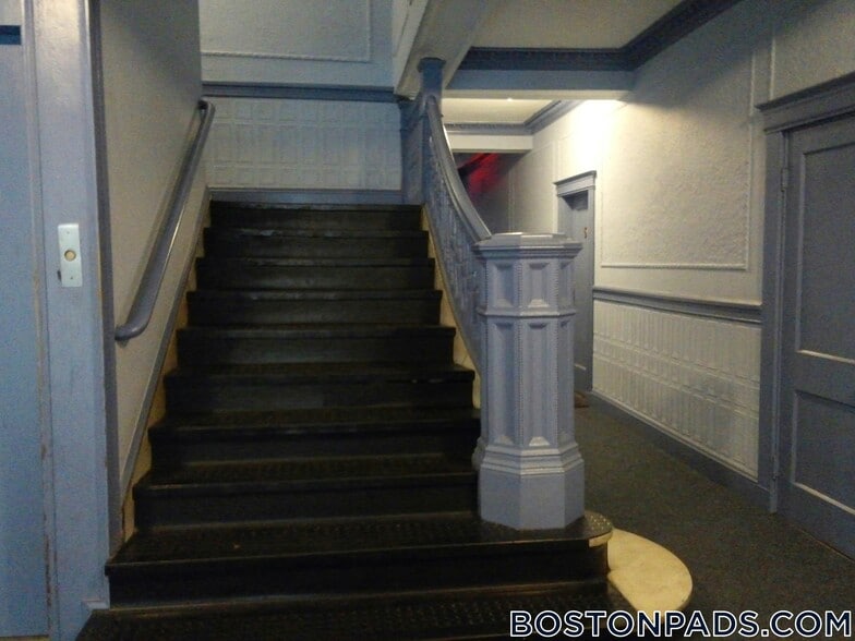 Building Photo - 1334 Commonwealth Ave