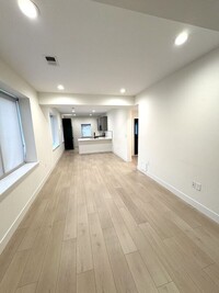 Building Photo - 611 Fagley St