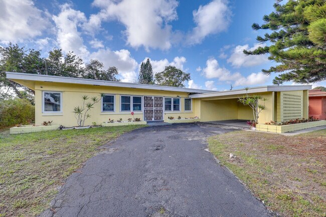 Building Photo - 3960 NW 189th Terrace