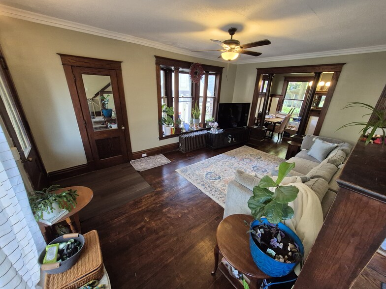 Primary Photo - 906 Fairmount St SE