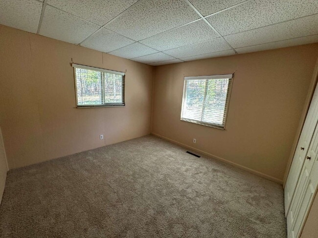 Building Photo - 20341 Maxwell Dr