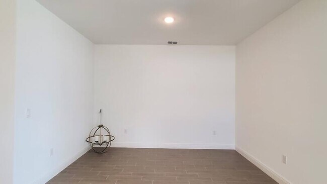 Building Photo - 19244 Allium Pl