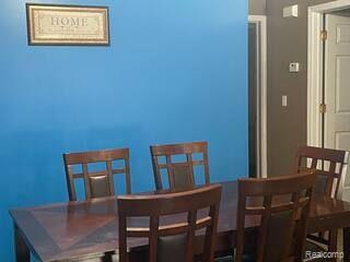 Building Photo - 4334 Schaefer Rd