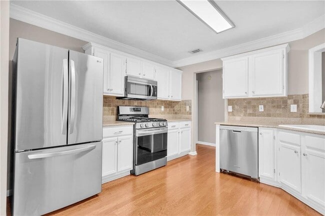 Building Photo - 1045 Arborhill Ln