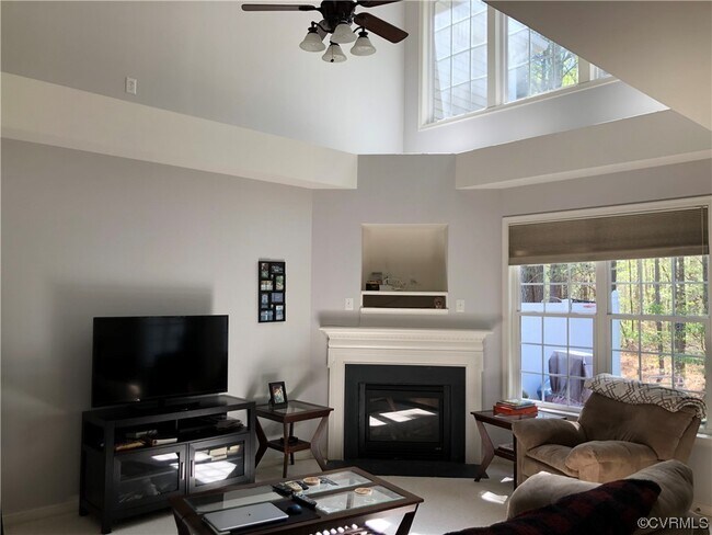 Building Photo - 1751 Rose Mill Cir