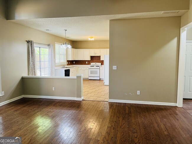 Building Photo - 3469 Davenport Park Ln