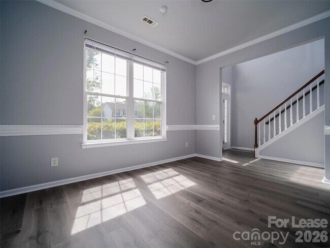 Building Photo - 1030 Boxelder Ln