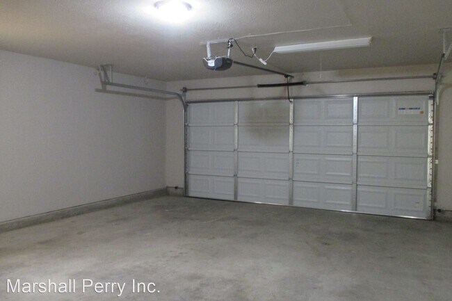 Building Photo - 4 br, 2 bath House - 2307 Crestview Dr.