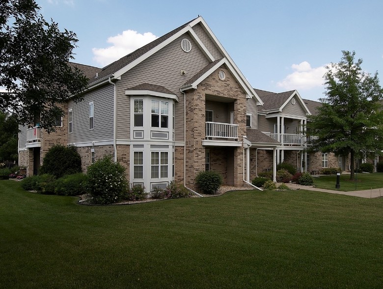 Primary Photo - Quail Run Apartments