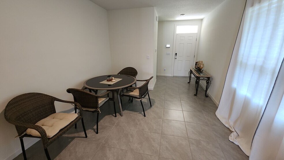 Building Photo - 12440 Rimini Wy