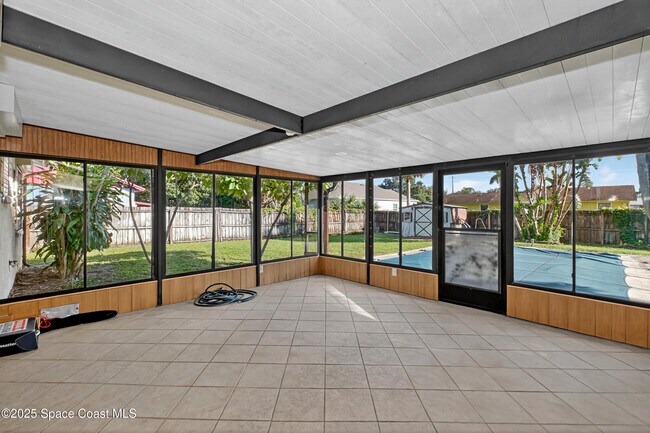 Building Photo - 458 Freeman Rd NW