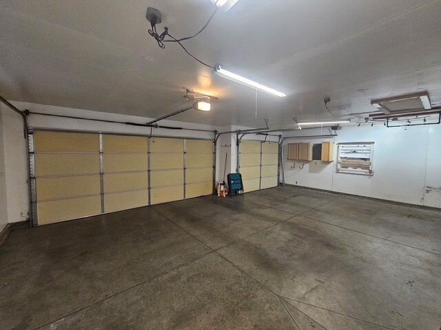 Building Photo - 2488 W Wave Ct