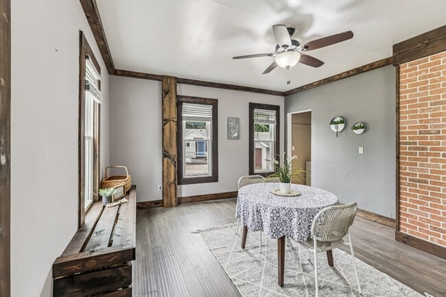 Building Photo - Charming 3-Bedroom Home with Spacious Backyard