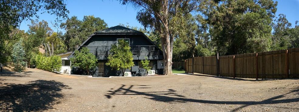 Parking - 31660 Pitsch Canyon Rd