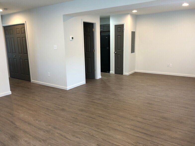 Building Photo - 1423 Union St