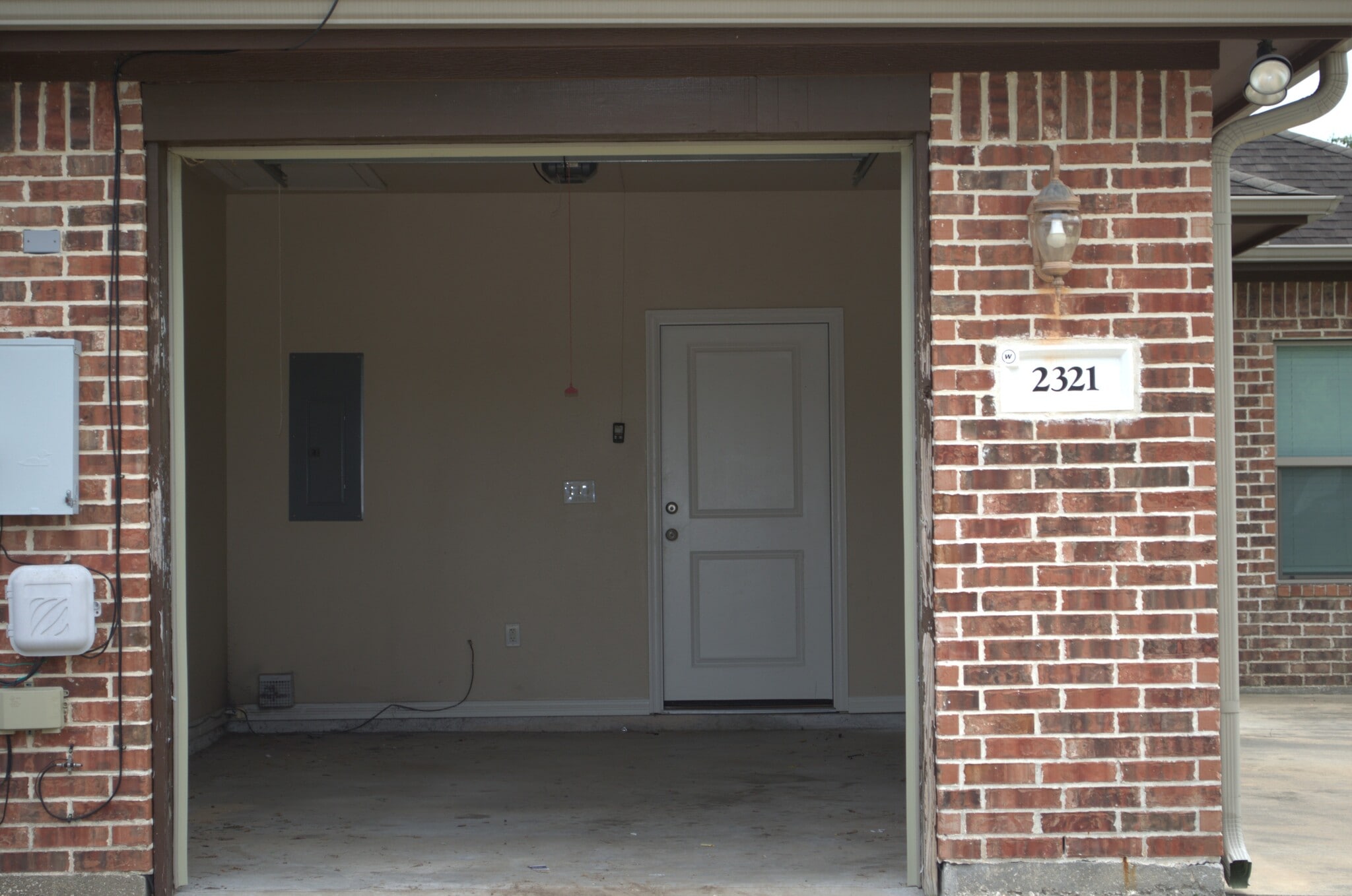 Garage - 2321 Port Neches Ave