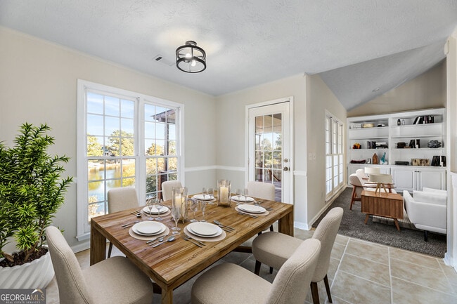 Building Photo - 7988 Westlake Dr