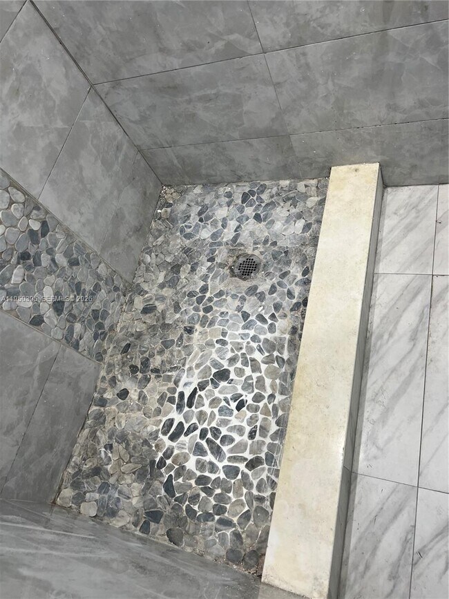 Building Photo - 1490 NW 38th St