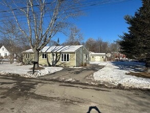 Building Photo - 2 Laperle Ave