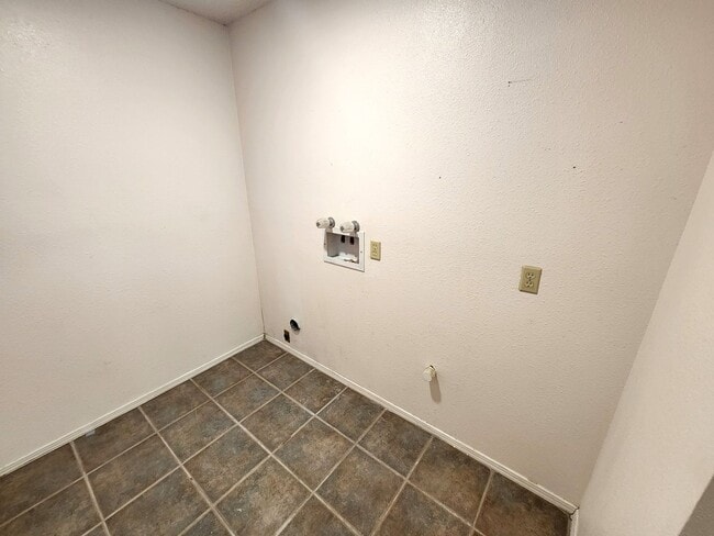 Building Photo - 3301 Jupiter Rd