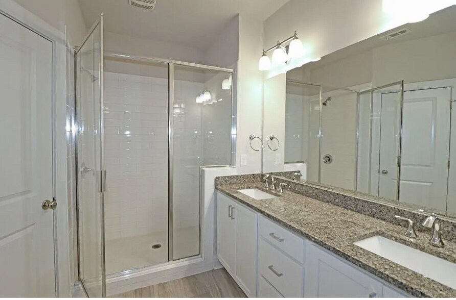 Building Photo - 2169 Wiggins Walk