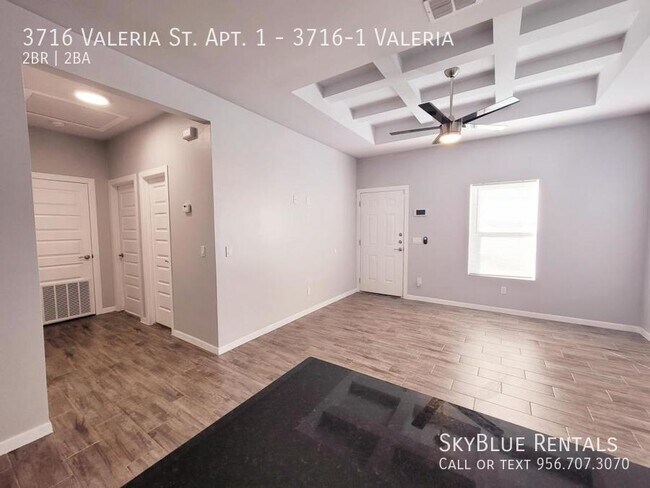 Building Photo - 3716 Valeria St