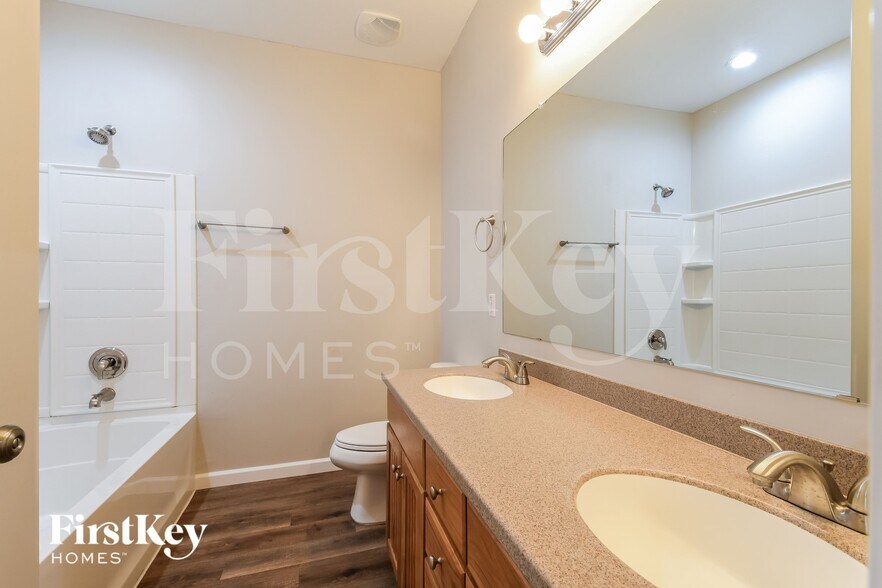 Building Photo - 26869 N 175th Ln