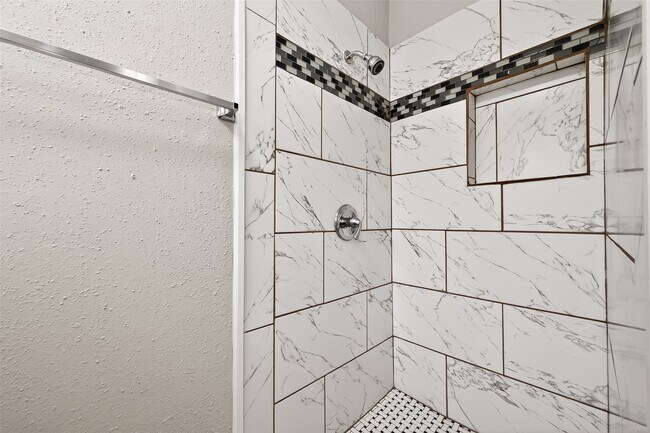 Building Photo - 10402 Permian Dr