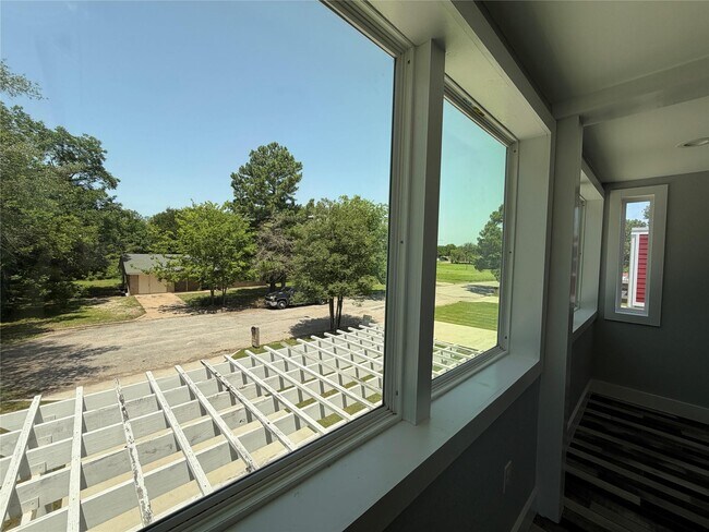Building Photo - 1232 Kennie Dr
