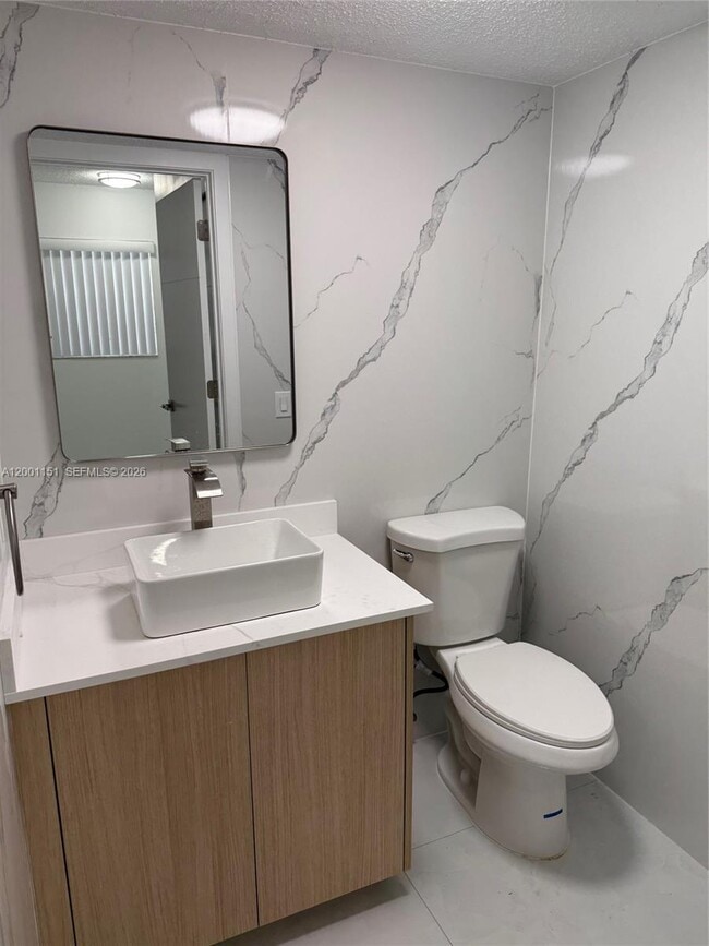 Building Photo - 6651 SW 137th Ct