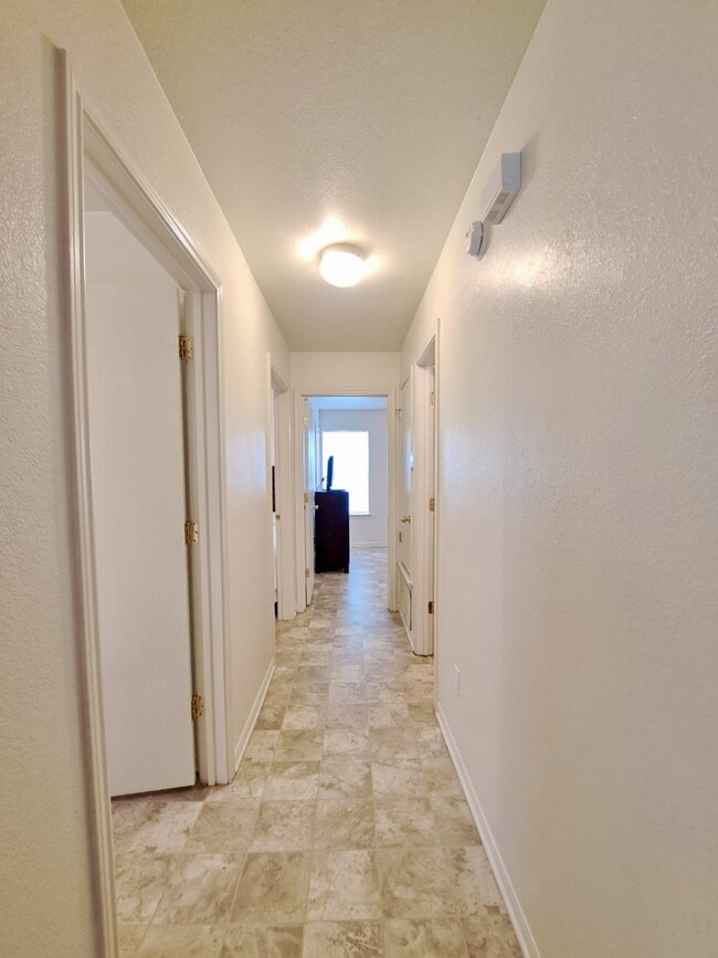 Hallway Downstairs - 1625 Yuma Trl