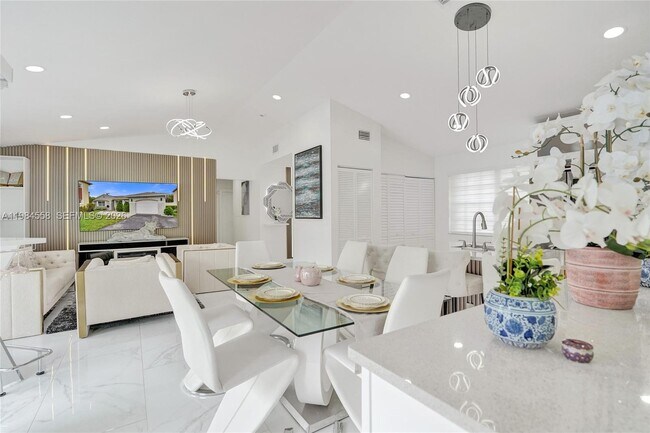 Building Photo - 11761 NW 12th St