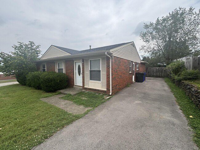Building Photo - 3836 Wem Dr