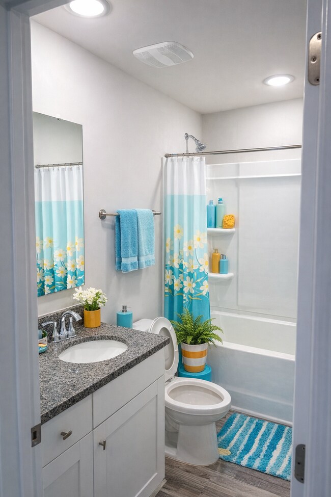 Building Photo - Beautiful 3BR 2.5BA Home w/ Full Appliance Kitchen • Garage Parking in Shelby