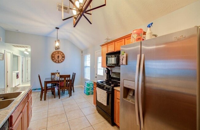 Building Photo - 4010 Bealey Ln