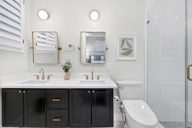 Building Photo - 1419 Upshur St NW