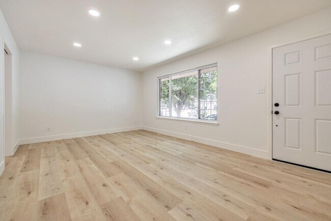 Building Photo - 1134 Agatha Way