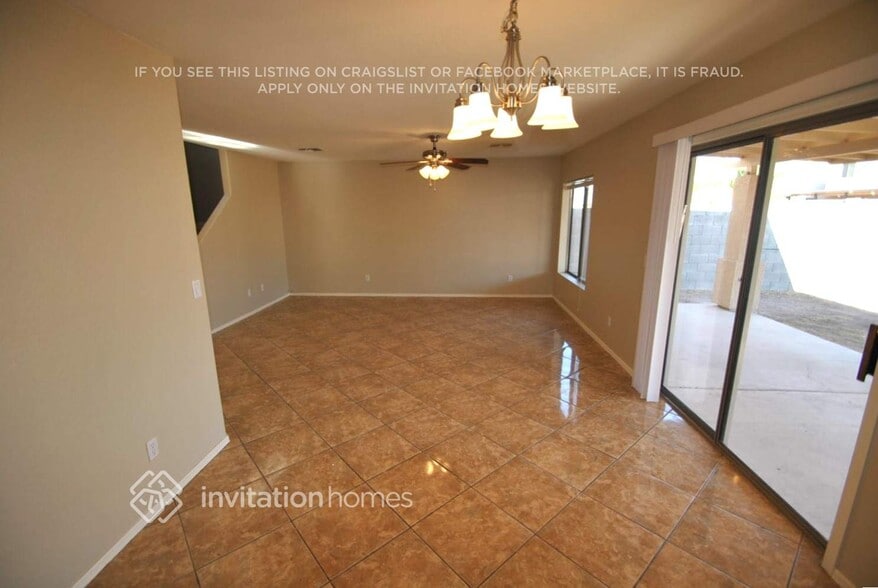 Building Photo - 12334 W Windrose Dr