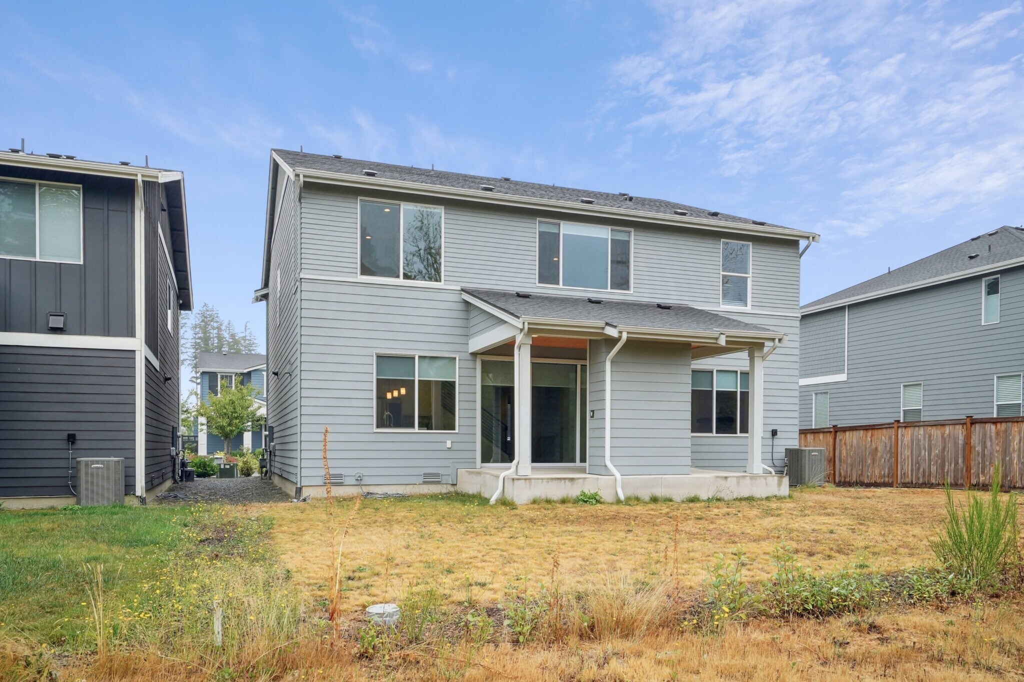 Building Photo - 33119 Holly Ave SE