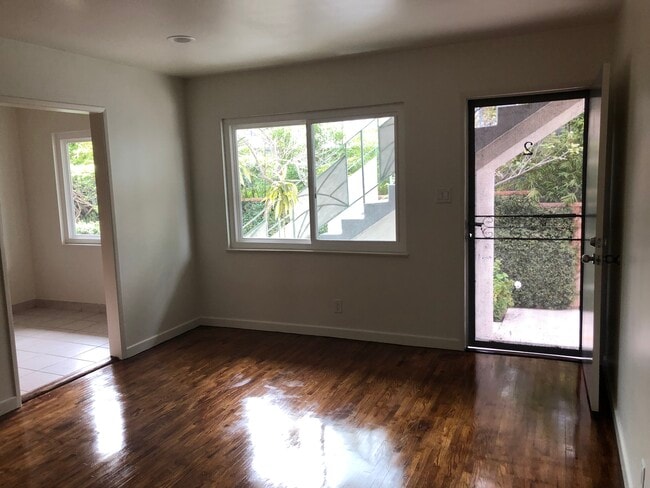 Building Photo - 1443 11th St