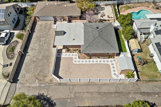 Building Photo - 4576 Adam Rd