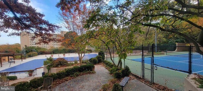 Building Photo - 5500 Holmes Run Pkwy