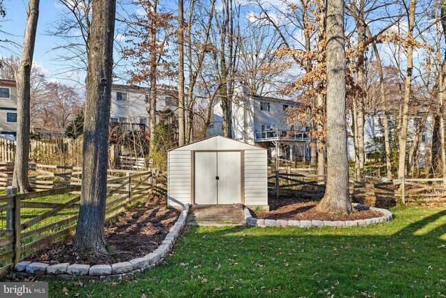 Building Photo - 8469 Rippled Creek Ct